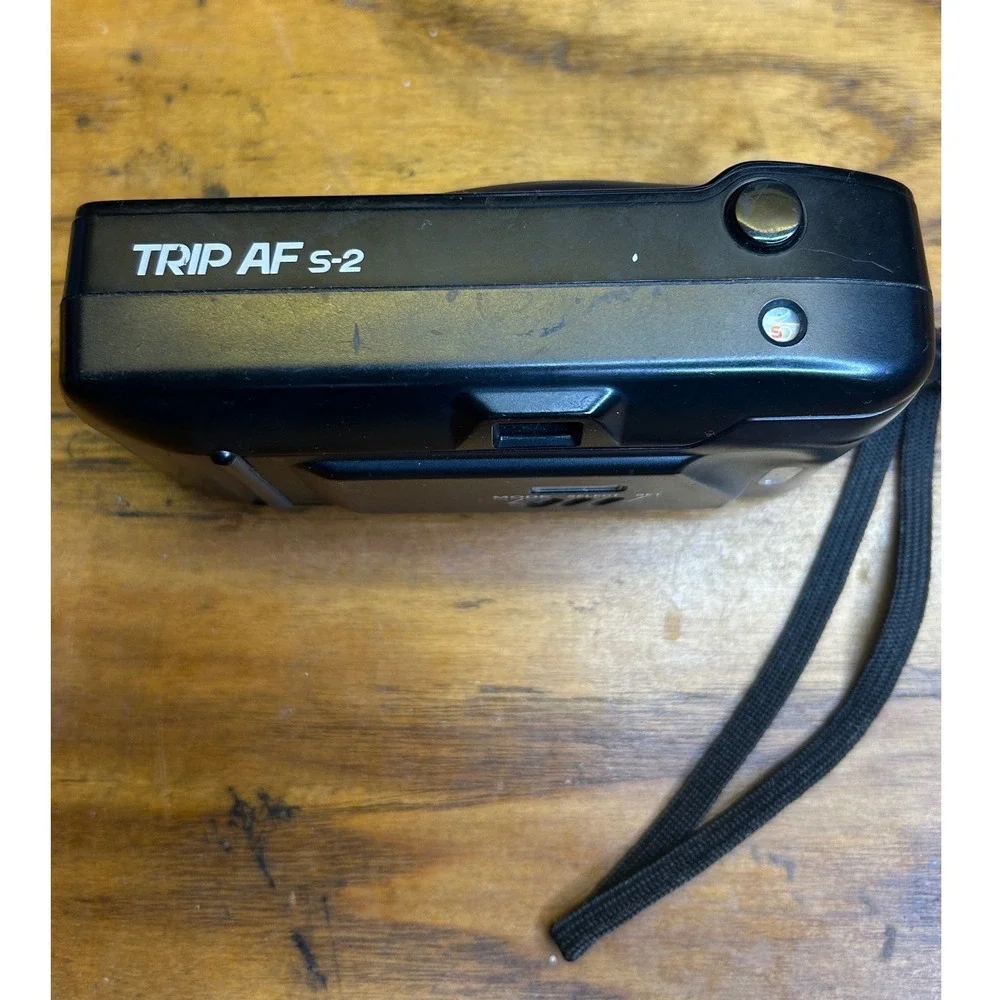 Olympus Trip AF S-2 35mm Film Camera Black 34mm Lens Auto Focus vintage‎